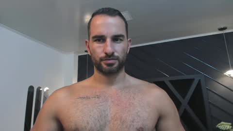 Snapshot of lorenzo_walker_ chatting on January 17, 2025, 5:19 pm L O R E N Z O Thumbs Up help online show from January 17, 2025, 5:19 pm