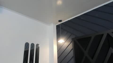 Snapshot of lorenzo_walker_ chatting on February 1, 2025, 11:58 pm L O R E N Z O Thumbs Up help online show from February 1, 2025, 11:58 pm