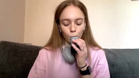 loretarobey online show from July 29, 2026, 7:06 am