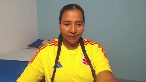 Snapshot of loretta_ chatting on September 10, 2025, 2:22 am Loretta Gmez online show from September 10, 2025, 2:22 am