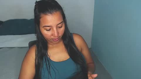 Snapshot of loretta_ chatting on April 11, 2026, 12:26 am Loretta Gmez online show from April 11, 2026, 12:26 am
