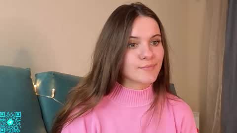 Snapshot of lorettadunnelli chatting on October 18, 2025, 7:03 pm Chloe for Fan BlackHole online show from October 18, 2025, 7:03 pm