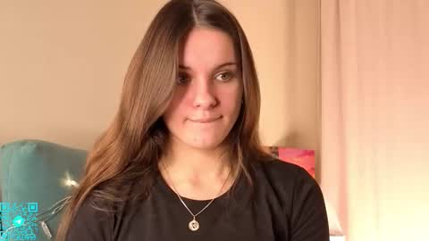 Snapshot of lorettadunnelli chatting on November 29, 2025, 6:55 pm Chloe for Fan BlackHole online show from November 29, 2025, 6:55 pm