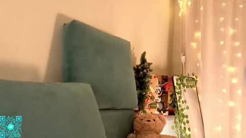 Snapshot of lorettadunnelli chatting on March 1, 2026, 5:15 pm Chloe for Fan BlackHole online show from March 1, 2026, 5:15 pm