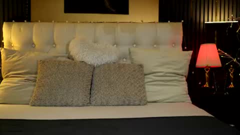 LoretteLorena online show from July 10, 2026, 4:39 am