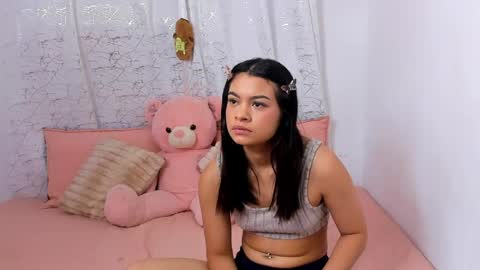 Snapshot of lori_evans1 chatting on April 15, 2026, 3:13 am Lori Evans online show from April 15, 2026, 3:13 am