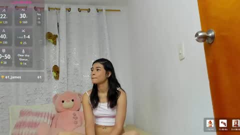 Snapshot of lori_evans1 chatting on May 7, 2026, 12:16 am Lori Evans online show from May 7, 2026, 12:16 am