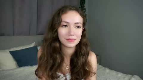 Snapshot of loriamarzinske chatting on September 21, 2025, 9:27 pm Naomi online show from September 21, 2025, 9:27 pm