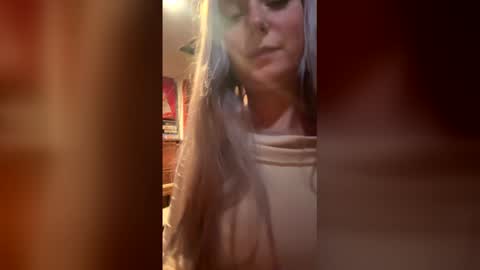 Lorelai Kane online show from December 21, 2025, 5:25 am