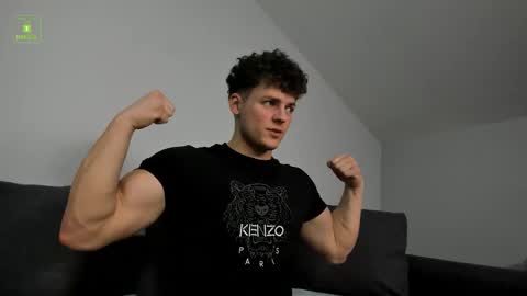 Loris online show from March 15, 2026, 5:41 pm