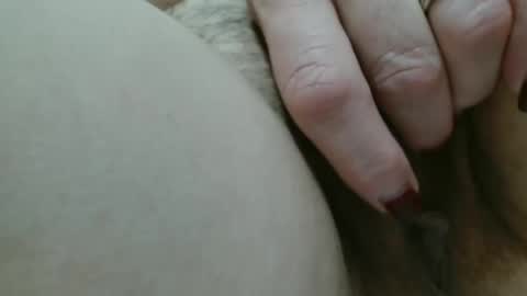 Snapshot of lory34 chatting on February 5, 2025, 3:34 am lory34 online show from February 5, 2025, 3:34 am