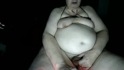 Snapshot of lory_99 chatting on April 10, 2026, 9:41 pm Lory online show from April 10, 2026, 9:41 pm