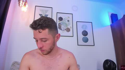 JUAN  JUAN online show from January 7, 2025, 9:35 pm