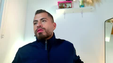 JUAN  JUAN online show from March 23, 2026, 6:39 am