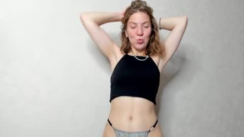 lost_moon online show from July 27, 2026, 1:12 am