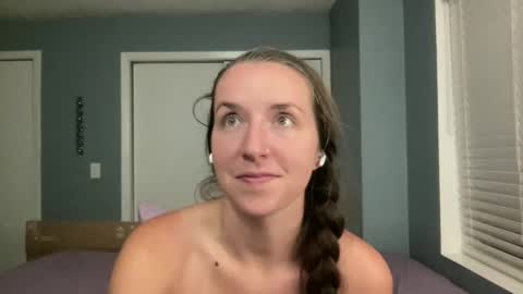 lothlori online show from May 15, 2026, 11:34 pm