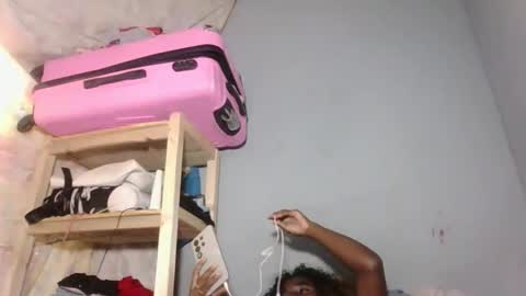 louane98 online show from February 8, 2026, 7:06 pm