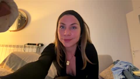 loufrench online show from March 28, 2026, 4:39 pm