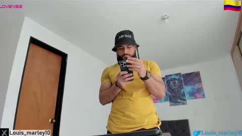 louis_marley_ online show from March 4, 2025, 4:09 pm