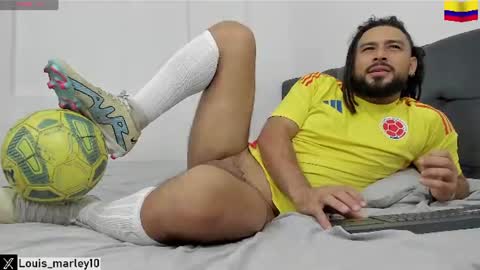 Snapshot of louis_marley_ chatting on July 6, 2026, 3:03 pm louis_marley_ online show from July 6, 2026, 3:03 pm
