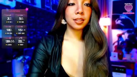 Snapshot of louisassy chatting on May 24, 2026, 2:16 am Louisa online show from May 24, 2026, 2:16 am