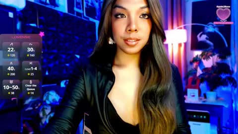 Snapshot of louisassy chatting on June 1, 2026, 6:48 am Louisa online show from June 1, 2026, 6:48 am