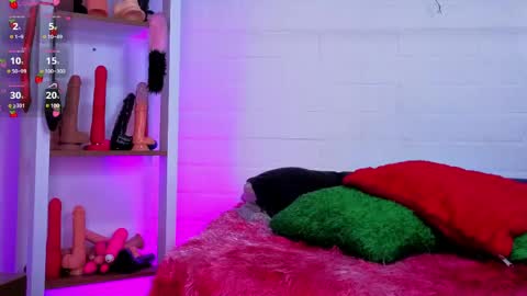  LouIse  online show from June 9, 2026, 6:19 pm