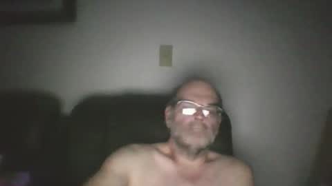 louism13 online show from March 18, 2026, 2:15 am