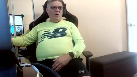 loumtl3 online show from July 20, 2026, 12:18 pm