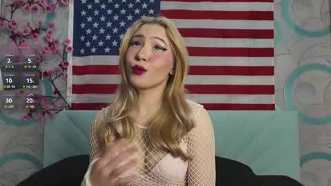 lovamanda online show from June 21, 2026, 4:59 am