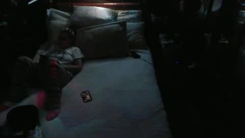 Snapshot of love2shareletsplay chatting on March 7, 2026, 8:55 am love2shareletsplay online show from March 7, 2026, 8:55 am