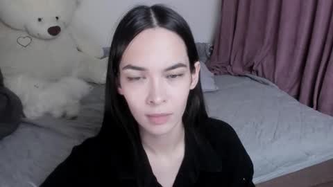 Snapshot of love_coin chatting on November 13, 2025, 8:30 pm Love is name - I want to be your hobby General of hearts troops online show from November 13, 2025, 8:30 pm