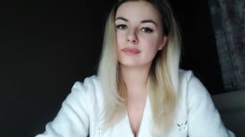 Megane online show from February 12, 2026, 2:12 pm