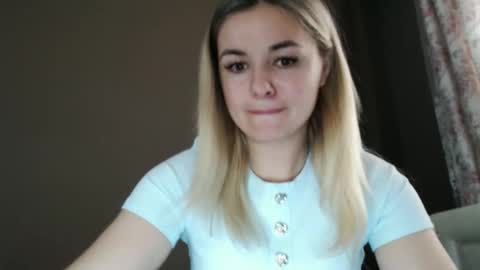 Snapshot of love_dom_meg chatting on May 7, 2026, 10:20 am Megane online show from May 7, 2026, 10:20 am