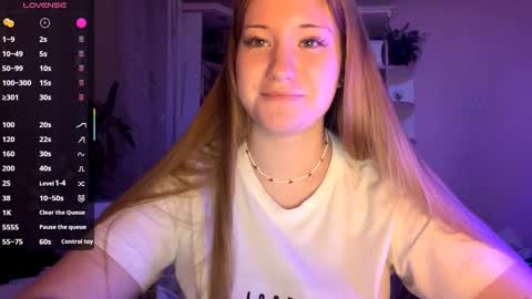 Megan online show from September 15, 2025, 5:24 pm