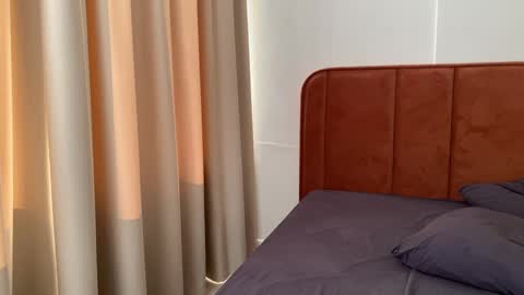 Snapshot of love_in_asian chatting on February 12, 2025, 8:27 am Learn how love can be with us online show from February 12, 2025, 8:27 am