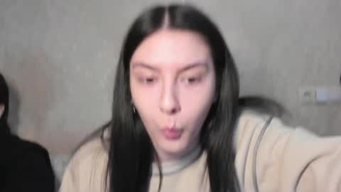 LINA online show from April 26, 2026, 7:11 pm