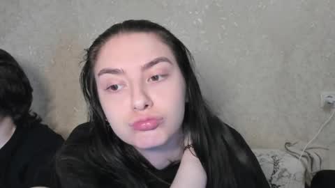 LINA online show from May 21, 2026, 8:27 pm