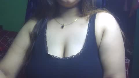 Luna online show from March 5, 2026, 10:17 pm