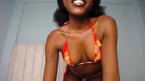 Miah online show from October 22, 2025, 8:36 am