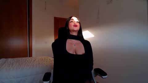 Snapshot of love_samantha chatting on February 28, 2025, 5:59 pm Samantha online show from February 28, 2025, 5:59 pm