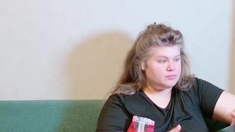 Snapshot of love_wiggy18 chatting on December 13, 2024, 2:16 pm Ally online show from December 13, 2024, 2:16 pm