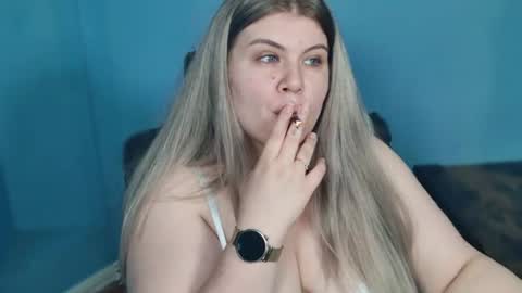 Snapshot of love_wiggy18 chatting on June 20, 2026, 5:10 am Ally online show from June 20, 2026, 5:10 am