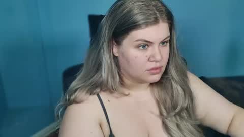 Snapshot of love_wiggy18 chatting on June 26, 2026, 4:28 am Ally online show from June 26, 2026, 4:28 am