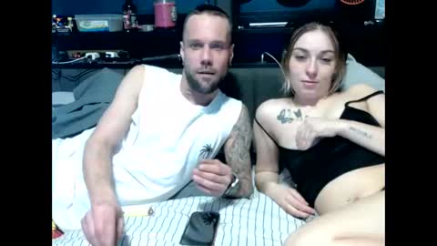 lovecoupleqc online show from February 21, 2026, 8:48 am