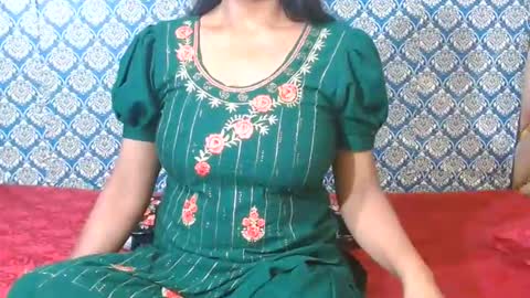 Divya online show from April 16, 2026, 12:33 am