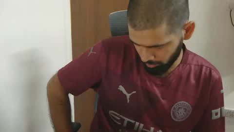 Snapshot of lovehairyindian chatting on June 11, 2026, 12:43 am Indian hairy online show from June 11, 2026, 12:43 am