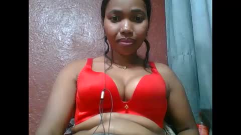 loveinlife750427 online show from September 24, 2025, 5:49 pm