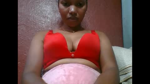 loveinlife750427 online show from November 13, 2025, 6:34 am