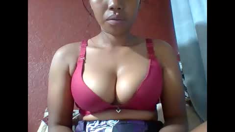 loveinlife750427 online show from February 15, 2026, 1:20 pm